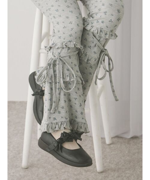 merry jenny（メリージェニー）の「floralフリルリブフレアパンツ（スウェットパンツ・レディース・アイボリー/グレー・FREE）」の21枚目の写真