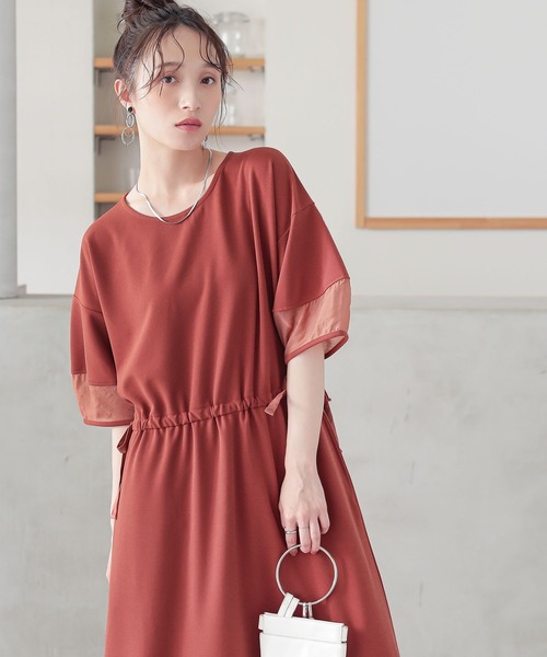 n'OrLABEL(ノアールレーベル)の「『ランタンスリーブカットジョーゼットワンピース』(ワンピース・レディース・ブラック/テラコッタ/ネイビー・2/1)」の11枚目の写真