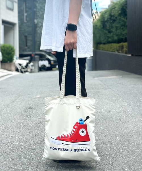 CONVERSE（コンバース）の「CONVERSE / CV SUNSUN FLAT TOTE BAG 80981600（トートバッグ・レディース・アイボリー/ブラック/イエロー/ピンク/サックスブルー・ONESIZE）」の11枚目の写真