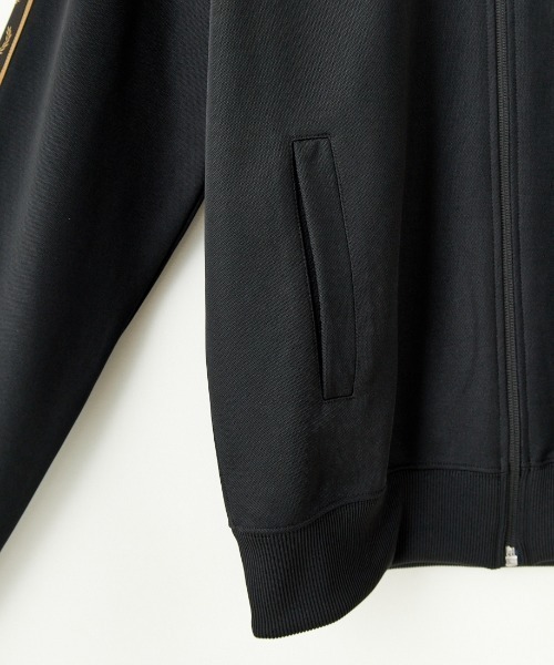 FRED PERRY（フレッドペリー）の「[FRED PERRY/フレッドペリー] コントラストテープ トラックジャケット（ジャージ・レディース・キナリ/ブラック/ネイビー・M/S/XL/L）」の10枚目の写真