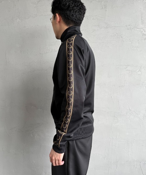 新品未使用　Fred Perry コントラストテープ　トラックジャケット j5557_8.jpg