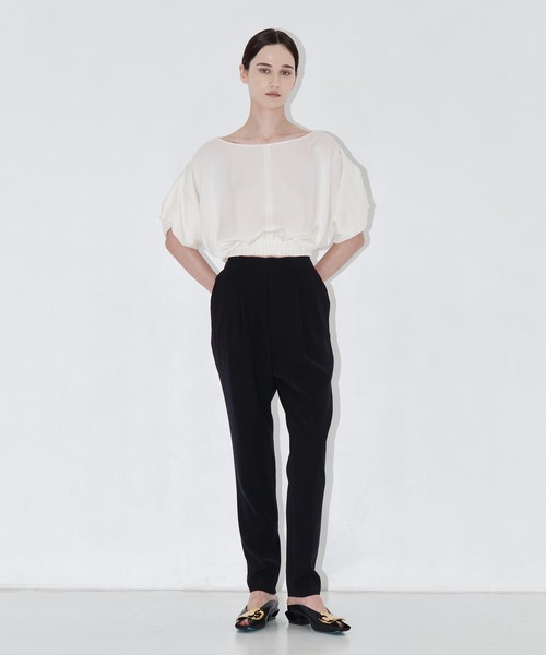 THE PERMANENT EYE(ザパーマネントアイ)の「【THE TOKYO/ザトウキョウ】2way Satin Blouse/2WAYサテンブラウス(シャツ/ブラウス・レディース・ベージュ/ネイビー/ホワイト・FREE)」の7枚目の写真