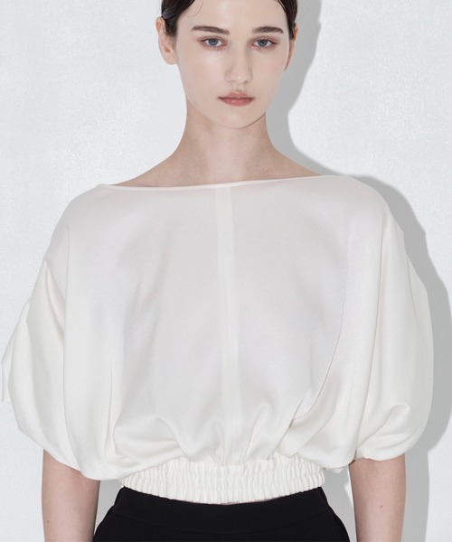 THE PERMANENT EYE(ザパーマネントアイ)の「【THE TOKYO/ザトウキョウ】2way Satin Blouse/2WAYサテンブラウス(シャツ/ブラウス・レディース・ベージュ/ネイビー/ホワイト・FREE)」の8枚目の写真