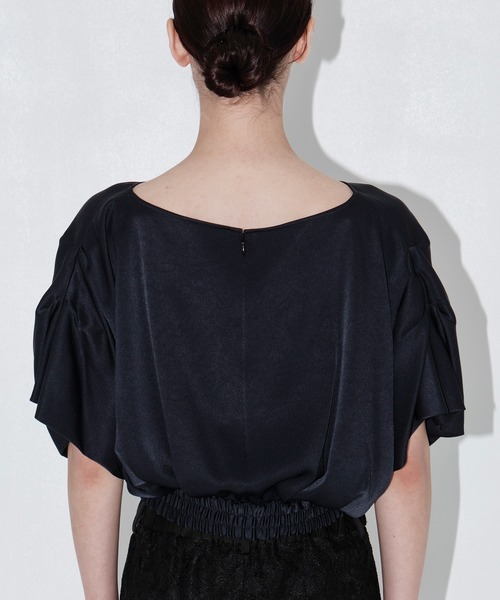 THE PERMANENT EYE(ザパーマネントアイ)の「【THE TOKYO/ザトウキョウ】2way Satin Blouse/2WAYサテンブラウス(シャツ/ブラウス・レディース・ベージュ/ネイビー/ホワイト・FREE)」の17枚目の写真
