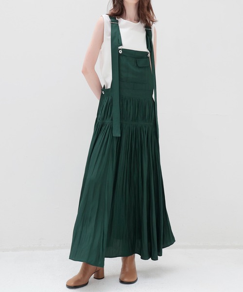 DRESSLAVE(ドレスレイブ)の「dechine air flow overalls dress(デシンエアフローオーバーオールワンピース)(ジャンパースカート・レディース・ネイビー/グリーン・38)」の1枚目の写真