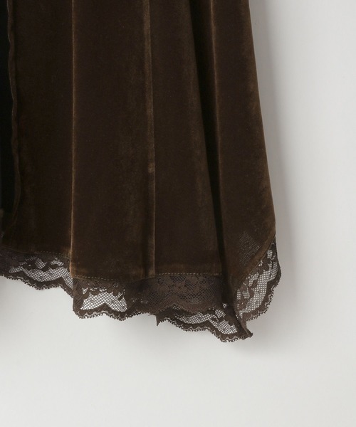 LOWRYS FARM（ローリーズファーム）の「２ＷＡＹカットベロアミニワンピース　578265（ワンピース・レディース・ブラック/ベージュ/ブラウン・FREE）」の22枚目の写真