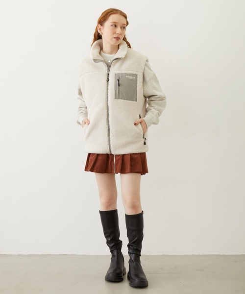 MILKFED.（ミルクフェド）の「LOGO BOA VEST（ベスト・レディース・オフホワイト/ブルー/ブラック・ONE SIZE）」の16枚目の写真