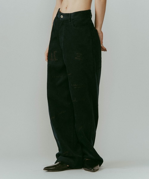 Knuth Marf(クヌースマーフ)の「【Knuth Marf】クヌースマーフ embroidered corduroy pants コーデュロイ刺繍 ワイドパンツ(その他パンツ・レディース・カーキ/アイボリー/ネイビー・M/S/XS)」の17枚目の写真