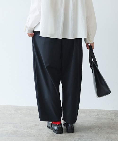 bulle de savon(ビュルデサボン)の「2/80 TWツイル タックパンツ(スラックス・レディース・ブラック/グレー・FREE)」の7枚目の写真