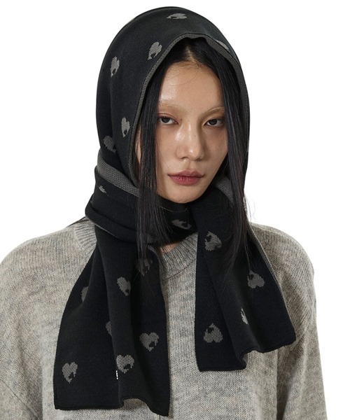 OY（オーワイ）の「『OY/オーワイ』HEART DOT MUFFLER/ハートドットマフラー（マフラー・レディース・ブラック・FREE）」の2枚目の写真