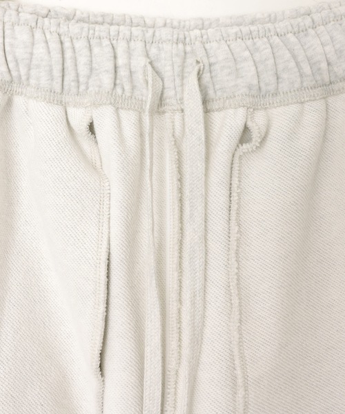 ANME（アンメ）の「後ろポケットロゴ刺繍スウェットカーブパンツ（スウェットパンツ・レディース・オフホワイト/ブラック/オートミール/ブラウン・L/M）」の9枚目の写真