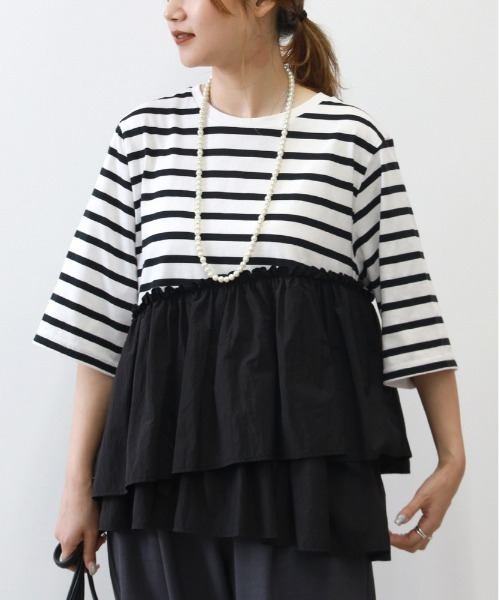 Right-on(ライトオン)の「【HONEYSUCKLE ROSE】接触冷感裾切り替えデザインTシャツ(Tシャツ/カットソー・レディース・オフホワイト/ブラック/ブラック×ホワイト・L/M)」の3枚目の写真