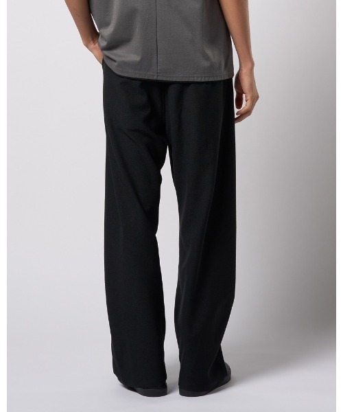 wjk（ダヴルジェイケイ）の「relax banana slacks（スラックス・メンズ・ブラック/チャコールグレー・SMALL/MEDIUM/LARGE/X-LARGE）」の5枚目の写真