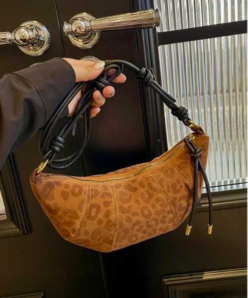 Burner（バーナー）の「【OKUOKU　0909】ワンハンドル　ショルダーバッグ oku-bag-30-10【RBTS】（ショルダーバッグ・レディース・レッド/ダークブラウン/ブラウン/ブラック・FREE）」の3枚目の写真