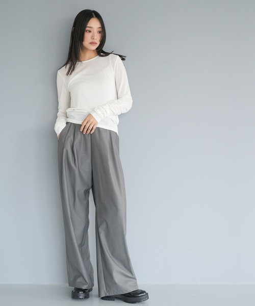 mili an deni(ミリアンデニ)の「フラッフィーシアー袖シャーリングトップス(Tシャツ/カットソー・レディース・杢グレー/ブラック/アイボリー・M)」の15枚目の写真