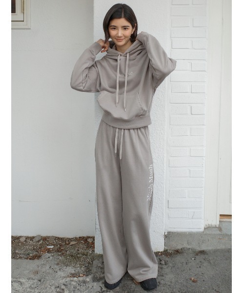 muahmuah(ムーアムーア)の「A'GEM/9 × .kom 『muah muah/ムーアムーア』 PIGMENT WASHING TRAINING PANTS(セットアップ対応)/ピグメント ウォッシングパンツ(スウェットパンツ・レディース・チャコールグレー/ブラウン・FREE)」の12枚目の写真