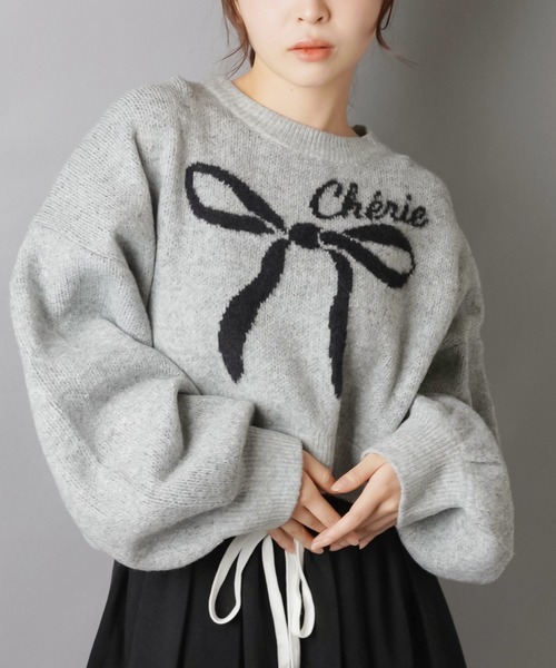 SPINNS(スピンズ)の「大きなリボンが主役☆クロップド丈フェザーニット/リボン(ニット/セーター・レディース・ネイビー/ボルドー/アイボリー/グレー・ONESIZE)」の5枚目の写真