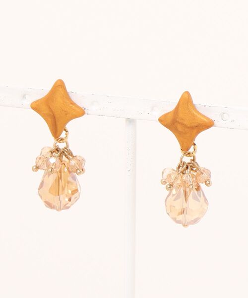 tone（トーン）の「【atelier*mio】ポリマークレイ × クリスタル costume jewelry ピアス（ピアス（両耳用）・レディース・ゴールド/ホワイト/シルバー・FREE）」の3枚目の写真