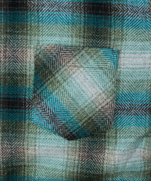 Universal Style Wear（ユニバーサルスタイルウェア）の「Universal Style Wear プレイドシャツ（シャツ/ブラウス・メンズ・グリーン系/サックスブルー系/ブラウン系その他/イエロー系・MEDIUM/LARGE/X-LARGE）」の16枚目の写真