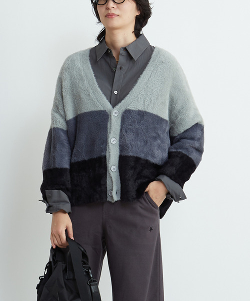 CONVERSE TOKYO(コンバーストウキョウ)の「MULTI BORDER FEATHER KNIT CARDIGAN(ニット/セーター・レディース・ブルー/チャコールグレー/イエロー・FREE)」の9枚目の写真