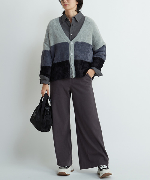 CONVERSE TOKYO(コンバーストウキョウ)の「MULTI BORDER FEATHER KNIT CARDIGAN(ニット/セーター・レディース・ブルー/チャコールグレー/イエロー・FREE)」の11枚目の写真