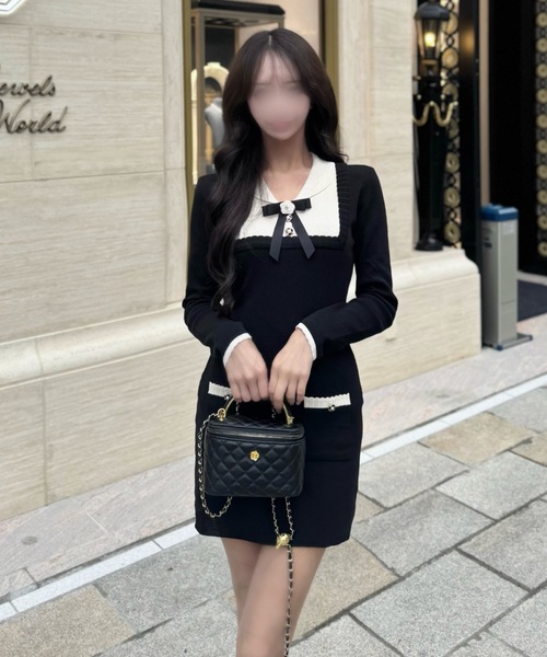 ALLuRing ChaRm(アリュリングチャーム)の「【ALLuRing ChaRm × c_mk7o】Feminine Ribbon Mini Dress / フェミニンリボンミニワンピース(ワンピース・レディース・ブラック・FREE)」の5枚目の写真