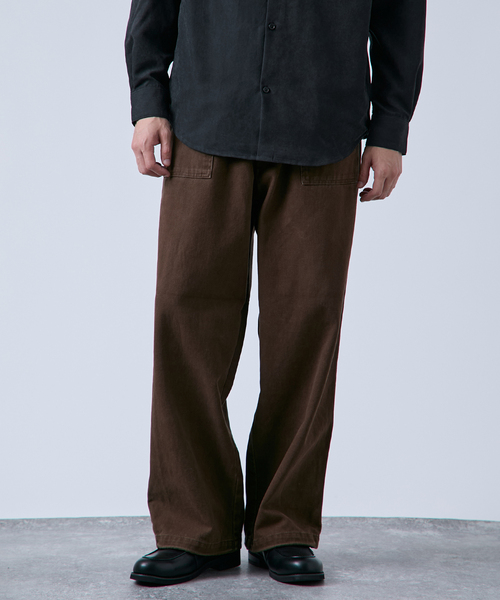 B.C STOCK（ベーセーストック）の「フェード加工 カツラギ ベイカーオーバーパンツ（その他パンツ・メンズ・アイボリー/ブラウン/カーキ/ブラック・FREE）」の3枚目の写真