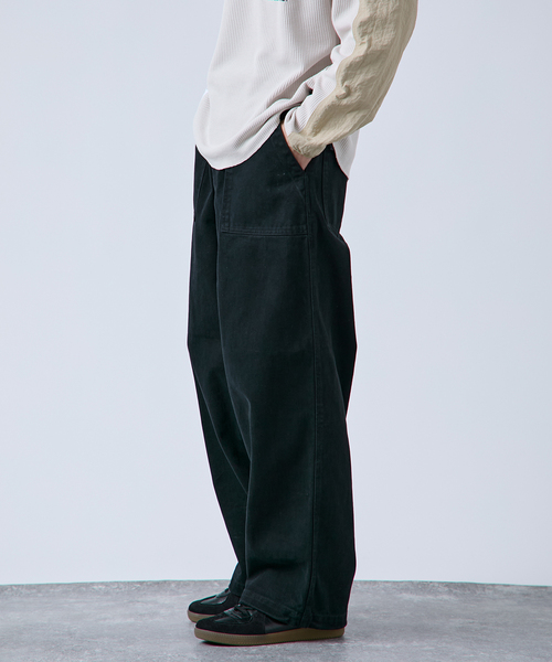 B.C STOCK（ベーセーストック）の「フェード加工 カツラギ ベイカーオーバーパンツ（その他パンツ・メンズ・アイボリー/ブラウン/カーキ/ブラック・FREE）」の7枚目の写真