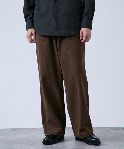 B.C STOCK（ベーセーストック）の「フェード加工 カツラギ ベイカーオーバーパンツ（その他パンツ・メンズ・アイボリー/ブラウン/カーキ/ブラック・FREE）」の14枚目の写真