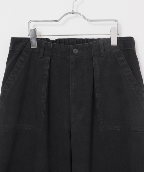 B.C STOCK（ベーセーストック）の「フェード加工 カツラギ ベイカーオーバーパンツ（その他パンツ・メンズ・アイボリー/ブラウン/カーキ/ブラック・FREE）」の22枚目の写真