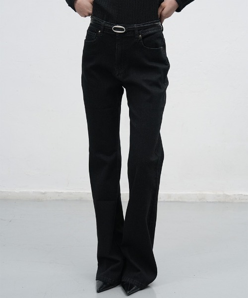 GENERAL IDEA（ジェネラルアイデア）の「【GENERAL IDEA】ブーツカットウォッシングデニムパンツ / BOOTCUT WASHING DENIM PANTS（デニムパンツ・レディース・ライトブルー/ブラック/ダークネイビー・L/M/S）」の2枚目の写真