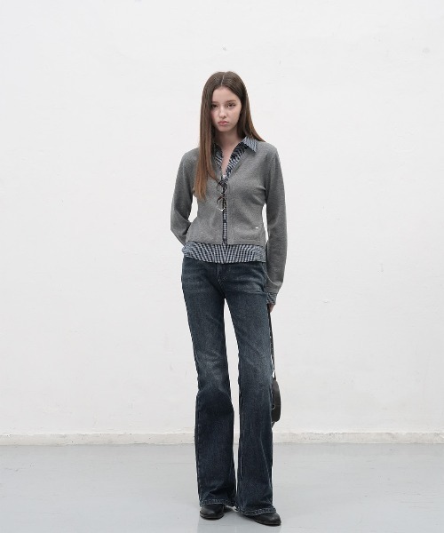 GENERAL IDEA（ジェネラルアイデア）の「【GENERAL IDEA】ブーツカットウォッシングデニムパンツ / BOOTCUT WASHING DENIM PANTS（デニムパンツ・レディース・ライトブルー/ブラック/ダークネイビー・L/M/S）」の13枚目の写真