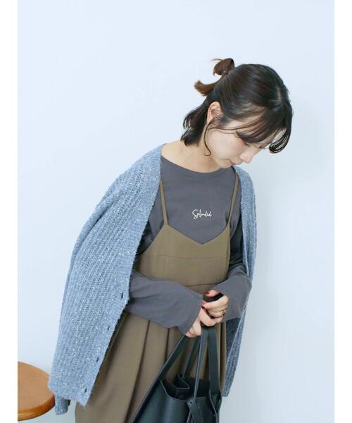 Samansa Mos2 blue(サマンサモスモスブルー)の「ワンポイント刺繍プルオーバー(Tシャツ/カットソー・レディース・オフホワイト/ライトベージュ/チャコールグレー・F)」の18枚目の写真