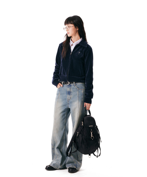 IUGAMAKARAS(イウガマカラス)の「Carabiner Nylon Backpack (Black)(バックパック/リュック・レディース・その他・FREE)」の10枚目の写真