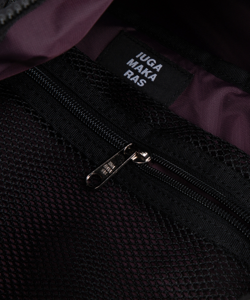 IUGAMAKARAS(イウガマカラス)の「Carabiner Nylon Backpack (Black)(バックパック/リュック・レディース・その他・FREE)」の16枚目の写真