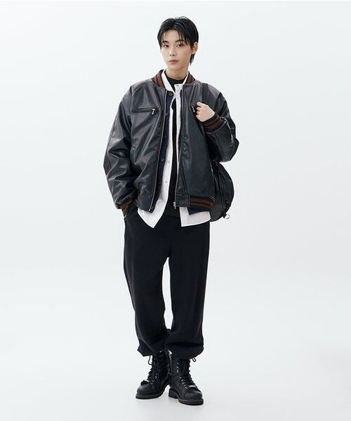 IUGAMAKARAS（イウガマカラス）の「Carabiner Nylon Backpack (Black)（バックパック/リュック・レディース・その他・FREE）」の9枚目の写真