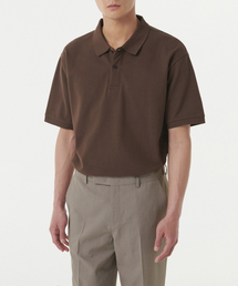 MUSINSA STANDARD（ムシンサスタンダード）の「Relaxed Fit Pique Polo Shirt [Baroque Brown]（ポロシャツ・メンズ）」