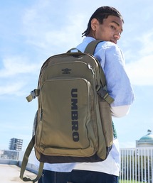 【umbro/アンブロ】大容量プリント ソフトバックパック(約25L)