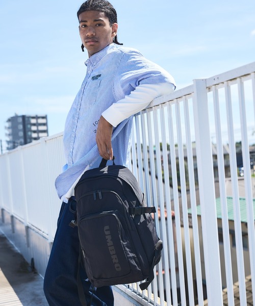 UMBRO(アンブロ)の「【umbro/アンブロ】大容量プリント ソフトバックパック(約25L)(バックパック/リュック・メンズ・ブラック/カーキ/ベージュ・FREE)」の7枚目の写真