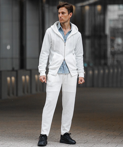 SOMEDIFF(サムディフ)の「【SOMEDIFF】ワッフルフルジップパーカーセットアップ メンズ テーパード ジョガー イージーパンツ スウェット スエット 春服 冬服(セットアップ・メンズ・ホワイト×ネイビー/ホワイト/ブラック・M/L/XL)」の8枚目の写真