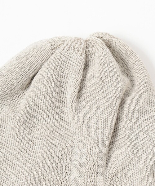 Ray BEAMS(レイビームス)の「RACAL / シャーリング イヤー リネン ニット キャップ(ハット・レディース・オフホワイト/ブラック・ONE SIZE)」の5枚目の写真
