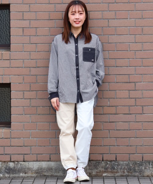 KRIFF MAYER Lady's Collection（クリフメイヤーレディースコレクション）の「袖リブハッピーシャツ / 異素材切替ビッグシャツ（スナップボタン・体型カバー）（シャツ/ブラウス・レディース・サックスブルー/オフホワイト/ピンク/その他5/ネイビー/カラフル・LARGE/MEDIUM）」の12枚目の写真