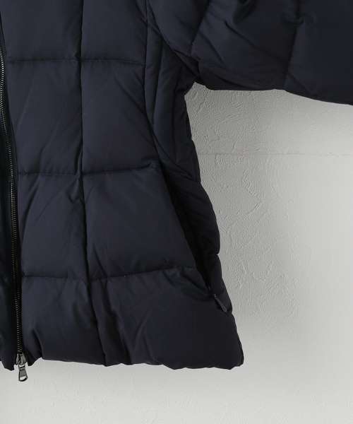 TATRAS CONCEPT STORE(タトラスコンセプトストア)の「【WEB+一部店舗限定】TATRAS / タトラス AVECI アヴェチ ダウンジャケット(ダウンジャケット/コート・レディース・ブラック/ベージュ/ネイビー・MEDIUM/LARGE)」の21枚目の写真