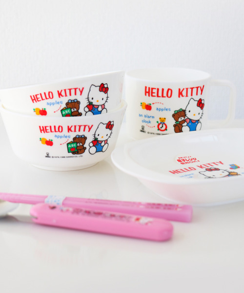 sanrio(サンリオ)の「〈SANRIO/サンリオ〉ハローキティ ベビーランチセット BG-280(ベビーギフト・レディース・レッド・ONE SIZE)」の10枚目の写真