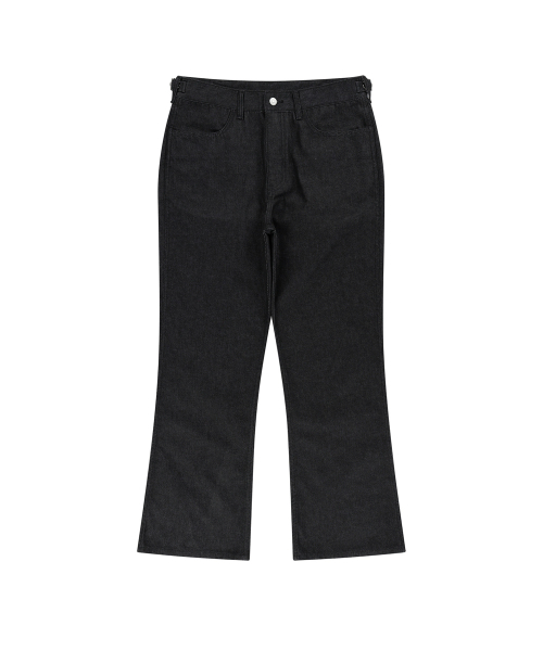 ENDOOR(エンドア)の「flare washed denim pants (black)(デニムパンツ・メンズ・ブラック・1/2/3)」の2枚目の写真