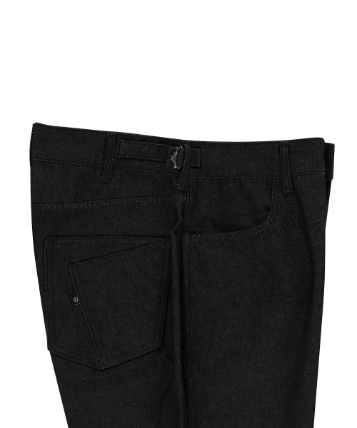 ENDOOR(エンドア)の「flare washed denim pants (black)(デニムパンツ・メンズ・ブラック・1/2/3)」の6枚目の写真