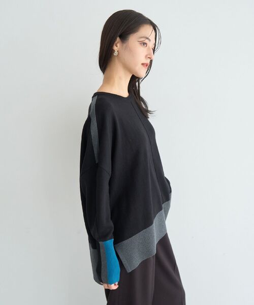 YECCA VECCA（イェッカヴェッカ）の「カラーブロッキングニット（ニット/セーター・レディース・チャコールグレー/ブラック/モカ・FREE）」の13枚目の写真