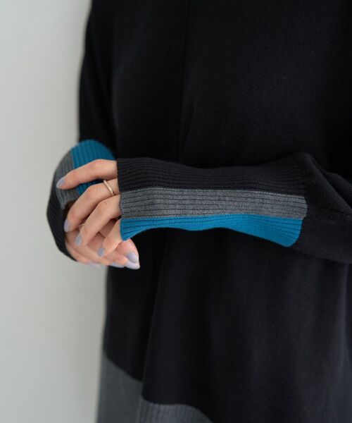 YECCA VECCA（イェッカヴェッカ）の「カラーブロッキングニット（ニット/セーター・レディース・チャコールグレー/ブラック/モカ・FREE）」の17枚目の写真