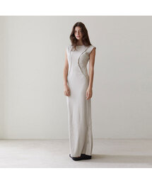 REVOIRSIS（ルヴォアシス）の「RVIS cutting maxi dresses beige（ワンピース）」