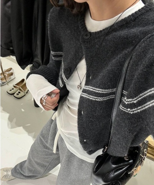 Beststore（ベストストア）の「クルーネックボーダーカーディガン 長袖 レディース（カーディガン/ボレロ・レディース・アイボリー/ダークグレー/ブラック・FREE）」の14枚目の写真